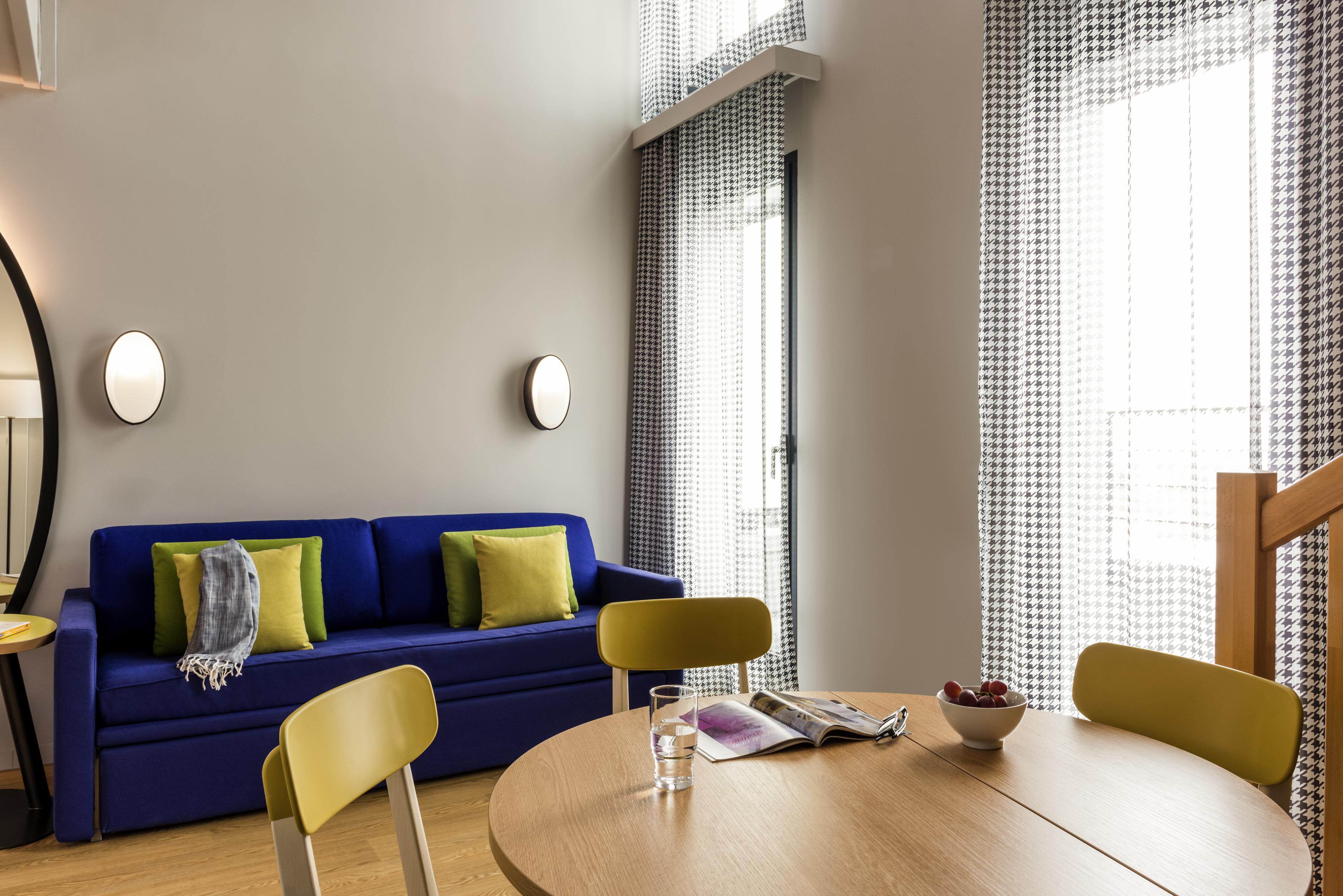 อพาร์ตโฮเต็ล อดาจิโอ แอคเซส โกลองบ์ ลา เดฟองซ์ Aparthotel โคล็อมบ์ ภายนอก รูปภาพ
