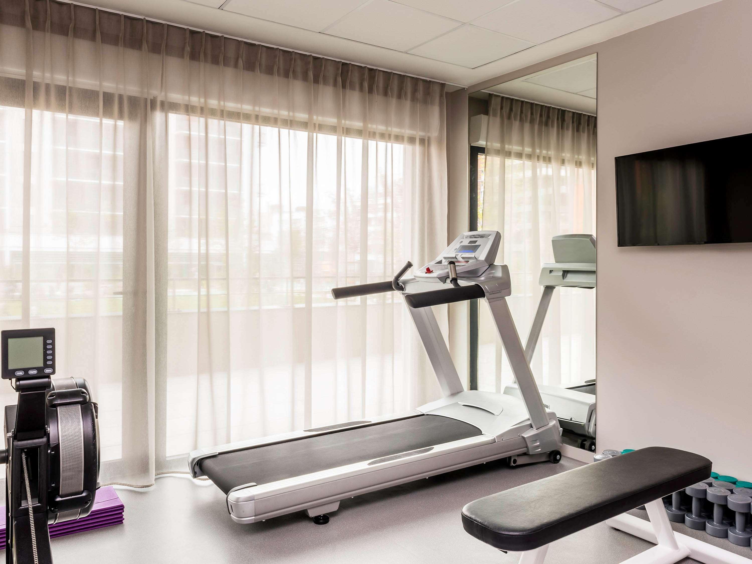 อพาร์ตโฮเต็ล อดาจิโอ แอคเซส โกลองบ์ ลา เดฟองซ์ Aparthotel โคล็อมบ์ ภายนอก รูปภาพ