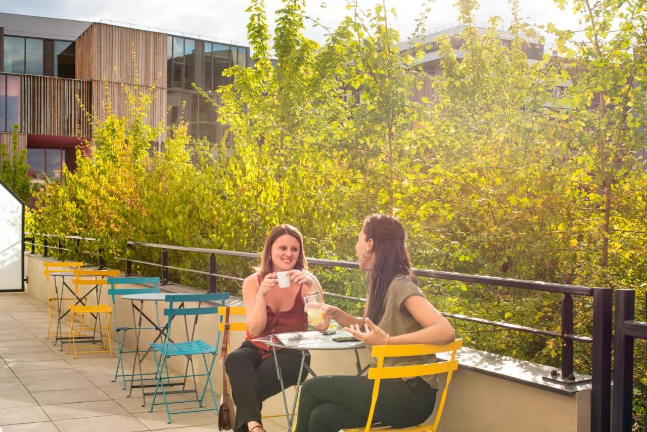 อพาร์ตโฮเต็ล อดาจิโอ แอคเซส โกลองบ์ ลา เดฟองซ์ Aparthotel โคล็อมบ์ ภายนอก รูปภาพ